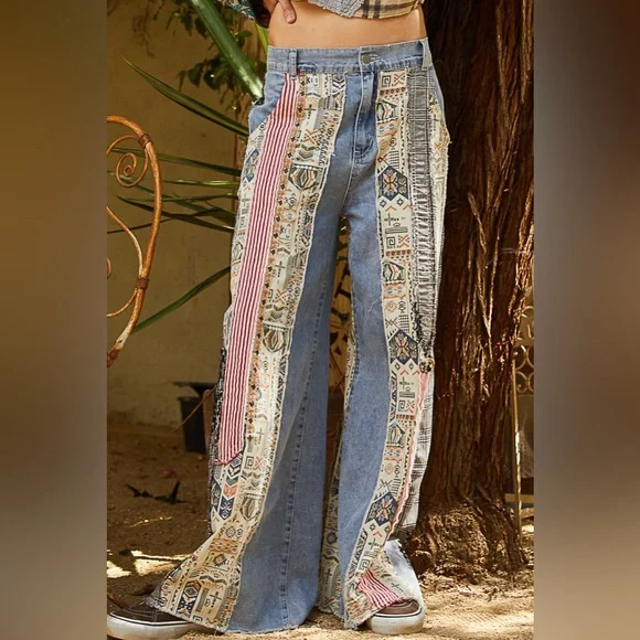 POL Boho Patchwork Wide-Leg Jeans | Multicolor Magic & Relaxed Fit - Picture 3 of 8